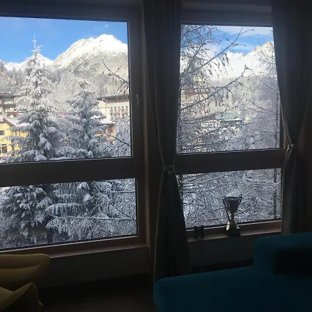 S Vyhladom Na Stity Ovruc 312 Apart Otel Štrbské Pleso